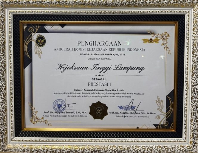 
 DPRD Provinsi Lampung Apresiasi Kejati Lampung Raih Juara 1 Komjak RI