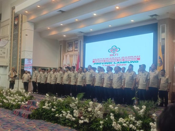 
 Gubernur Lampung Rahmad Mirzani Djausal Ketua DPD HKTI Lampung