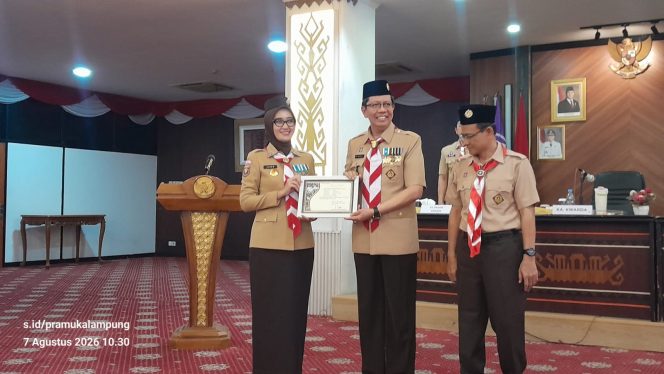 
 Ketua Kwarda Pramuka Lampung Jihan Lantik Rektor UIN Raden Intan menjadi KAMABIGUS.