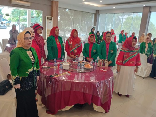 
 Ketua Pengda TP Sriwijaya Lampung Nurhasah SH.MH Mengajak agar Kita Menjaga Persatuan  dan Kesatuan Sesama Anak Bangsa