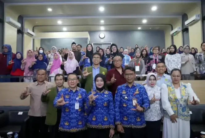
 Wakil Gubernur Lampung Menghadiri Bhakti Sosial di RSAM Provinsi Lampung