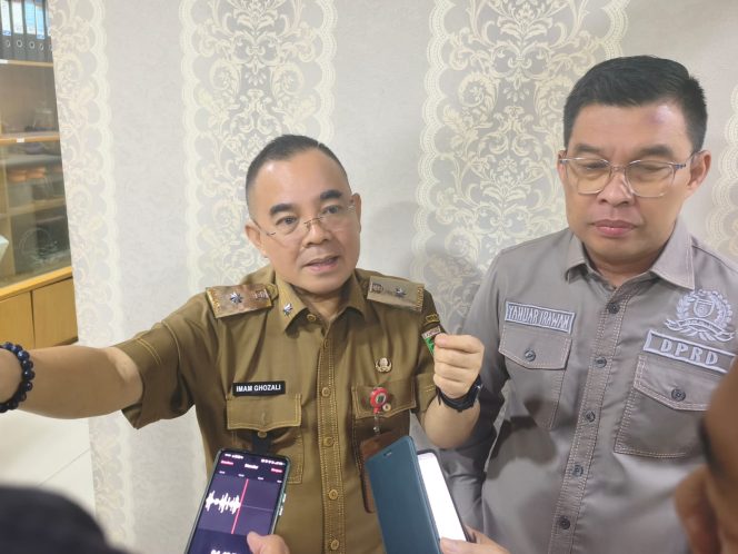 
 Direktur RSAM dr Imam Ghozali Buka Suara